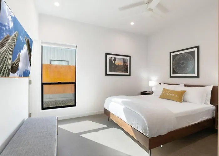 Eco-friendly 2-bedroom - 80 Walkscore! Phoenix